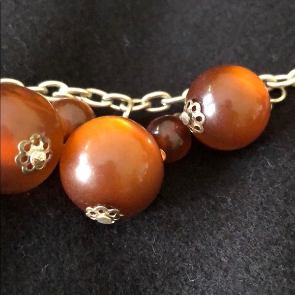 Hanging beaded necklace - Picture 2 of 2